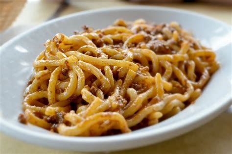 Pici al ragù di cinta senese primo piatto delizioso e di qualità