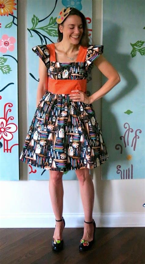 Cassie Stephens Diy The Uh Are You An Art Teacher Ensemble Art Dress Art Teacher