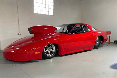 Go Nostalgia Pro Stock Racing With This Th Gen Firebird