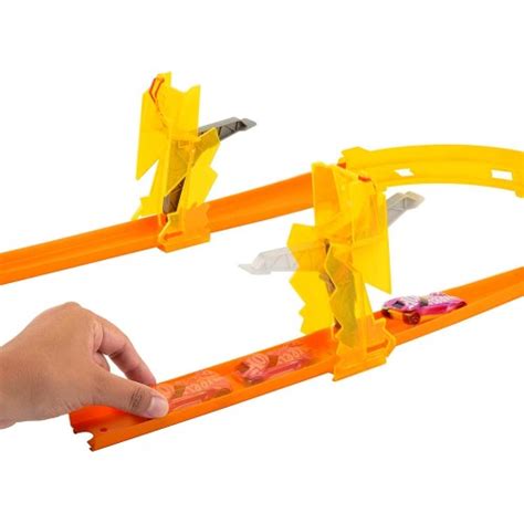 Mattel Hot Wheels Track Set With 1 Car 12 Boosting Components Stackable Toy Storage Box