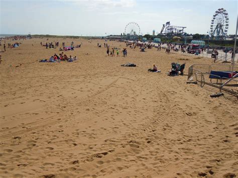 Skegness Beach | pictureUK