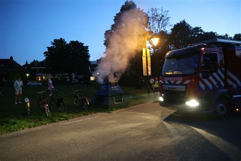 Brandweer Druk Met Containerbranden Oog Groningen