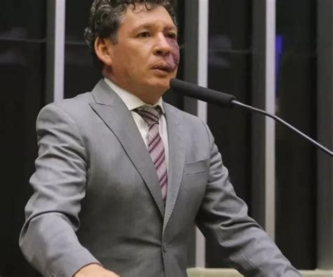 Notícias Deputado petista tenta derrubar decreto de Bolsonaro sobre