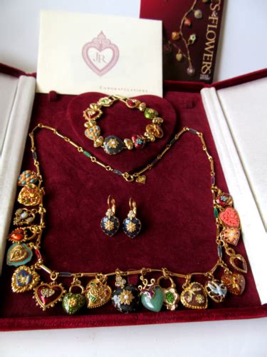 Joan Rivers Hearts Flowers Enamel Necklace Complete W Bracelet