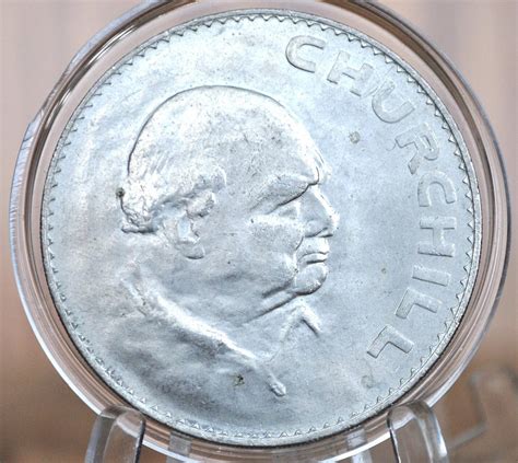 Churchill Crown Commemorative Coin Queen Elizabeth Ii Del Gratia