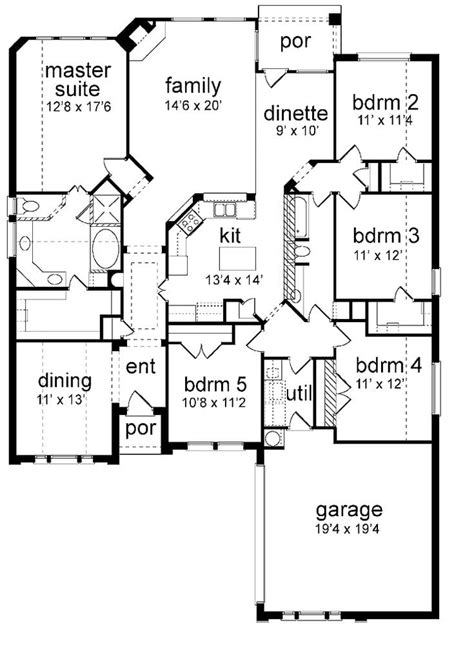 Simple House Plan With 5 Bedrooms