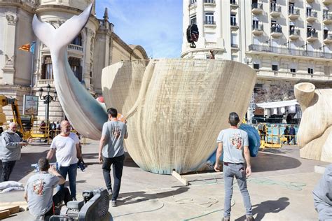 La Falla del Ayuntamiento de València 2023 empieza a tomar forma