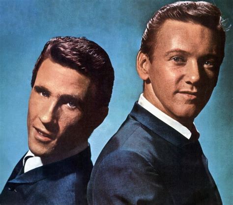 Bobby Hatfield American Singer Bio With Photos Videos