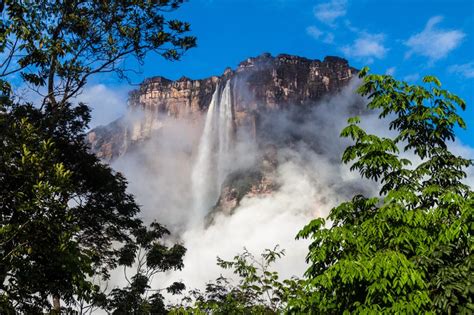 Canaima National Park (Official GANP Park Page)