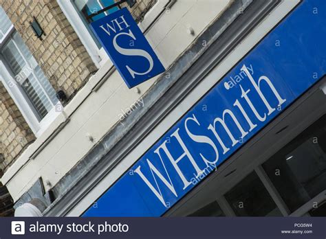 Wh Smith High Street High Resolution Stock Photography and Images - Alamy