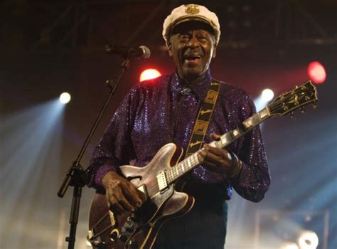 Rock N Roll Pioneer Chuck Berry Dead At 90