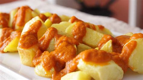 Recetas Para Tres Ración de Patatas Bravas