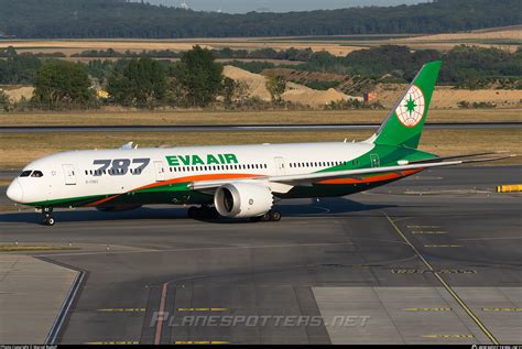 B Eva Airways Boeing Dreamliner Photo By Marcel Rudolf Id