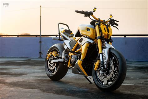 Trickster A Stunt Inspired Tvs Apache Rtr 310 By Smoked Garage Bike Exif