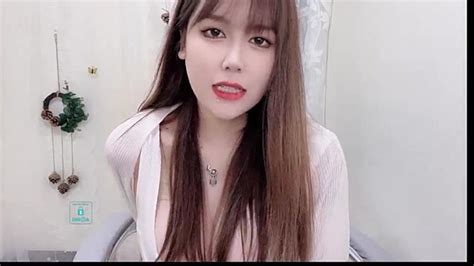 Sexy Agent Naked Stripping On Cam For Live Sex Video Chat InTheCrack