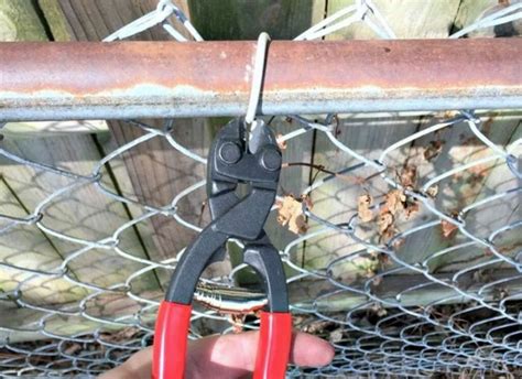 How To Remove Chain Link Fence