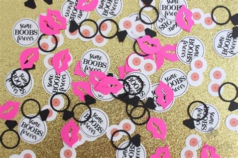 Boob Confetti Bachelorette Party Boob Party Confetti 100 Etsy 日本