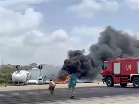 Avi N Se Estrella En Aeropuerto De Somalia Pasajeros Se Salvan De