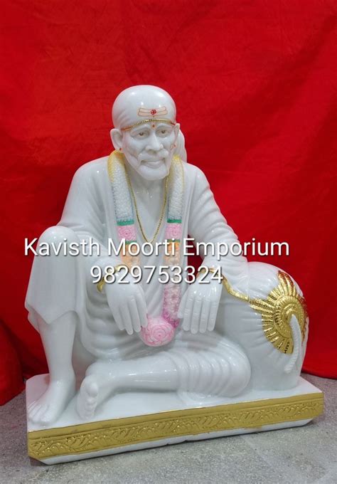 Traditional Hindu White Marble Dwarkamai Baba Statue For Worship At Rs