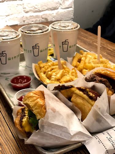 Shake Shack Upper West Side Columbus Ave New York Ny