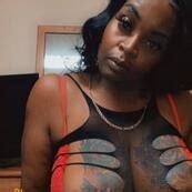 Milf Hangers Shesfreaky