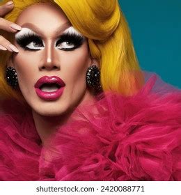 8,232 Drag Queen Makeup Royalty-Free Images, Stock Photos & Pictures ...