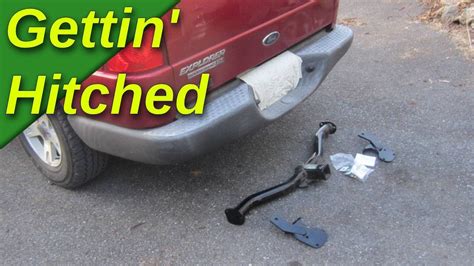 Installation And Unboxing Curt Trailer Hitch For Ford Explorer