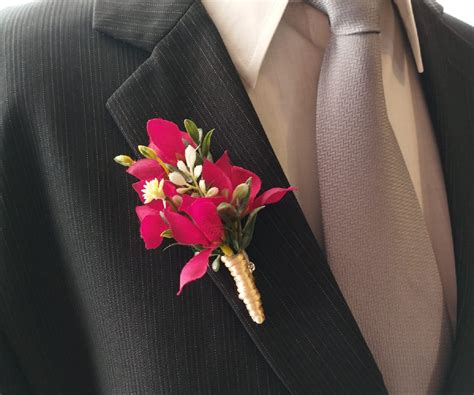 Lapela para Noivos Lírios Casamento Broche c 6 Foll Exclusividade