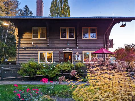 Tap Room at Belton Chalet Railway Hotel West Glacier National Park ...