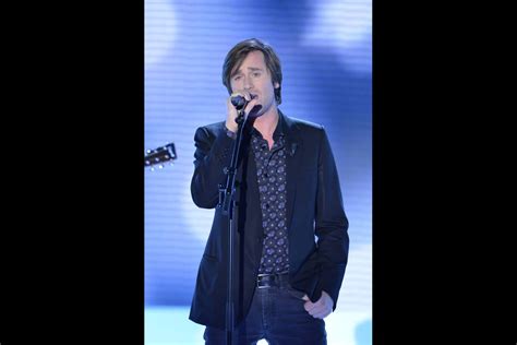 Photo Thomas Dutronc Interpr Te L Un De Ses Titres Sur Le Plateau De