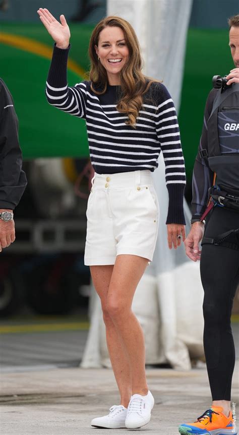 Kate Middleton S Superga Sneakers White Canvas Cotu Classic