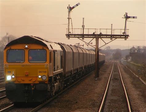 Class 66 66709 66709 Medite At Barnetby 5 Dec 08 Mike J S Flickr