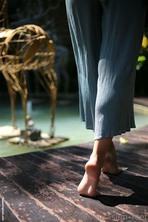 Eurasian Feet Nude OnlyFans Leaks Fappening FappeningBook