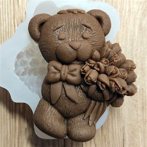 Молд Мишка с тюльпанами купить в интернет-магазине Brilliant Mold.