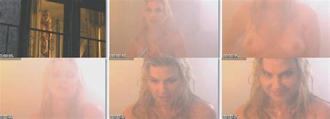 Naked Amy Lindsay In Milf