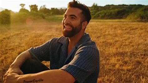 Kendji Girac bientôt papa pour la deuxième fois