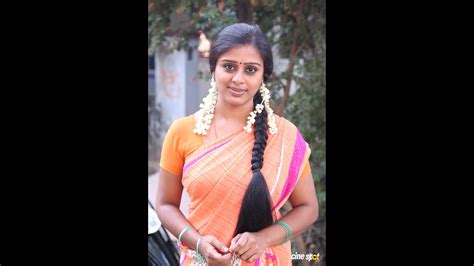 Tamil Serial Actress Devipriya Hot Navel Photos Softwarerom
