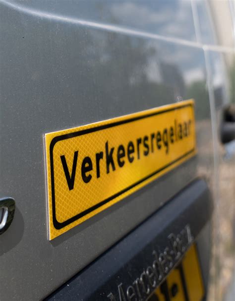 Werkverkeer Magneet Sticker 40cm X 8cm GEEL Klasse 3 Folie Bol