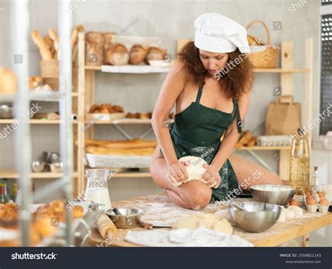 Sexy Woman Apron On Naked Body Stock Photo 2559821143 Shutterstock