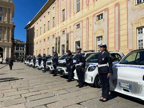 Giornata Regionale Della Polizia Locale A Genova Consegnate 13