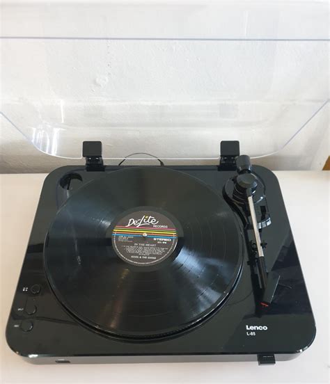 Lenco L85 Belt Drive Turntable Record Player – Turntable Guy