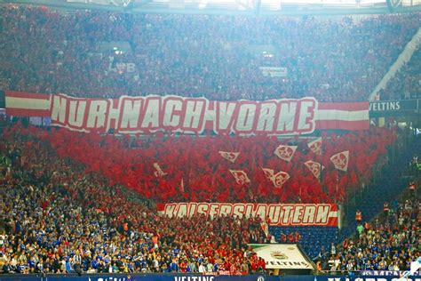 Ultras Gelsenkirchen U Ern Sich Zu Choreografie Verbot Faszination