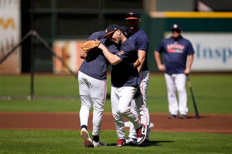 Carlos Correa Preview Player Props Twins Vs Astros Alds Game