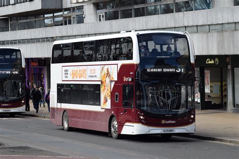 Lb Princes Street Edinburgh Lothian Buses Volvo B T Flickr