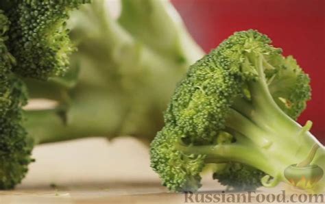 Рецепт: Рагу из брокколи с томатным соусом на RussianFood.com