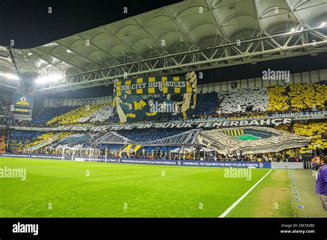 ISTANBUL, TURKIYE - JANUARY 8: Fenerbahce supporters during the Turkish ...