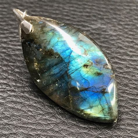 Pendentif Labradorite Bleu Abyssal Grand Mod Le R F Lba C Ur De