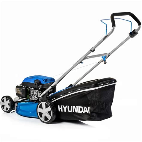 Бензинова газонокосарка HYUNDAI L 4620 - Купити газонокосарку HYUNDAI L ...
