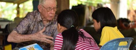 Lao Song: Evangelism and Handicrafts | Thai Christian Foundation