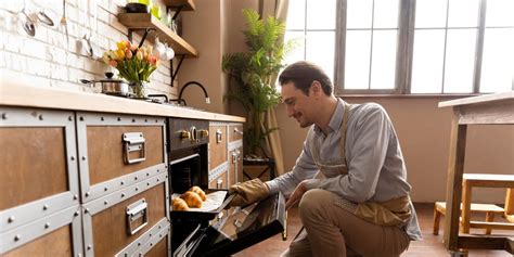 7 Tips for Maximizing Storage in Small Kitchen Cabinets